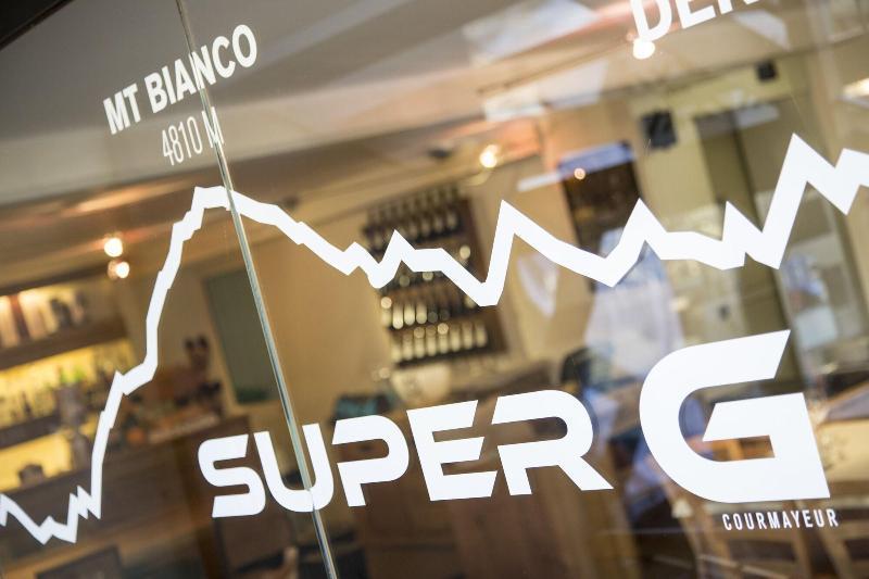 Hotel Super G à Courmayeur Extérieur photo